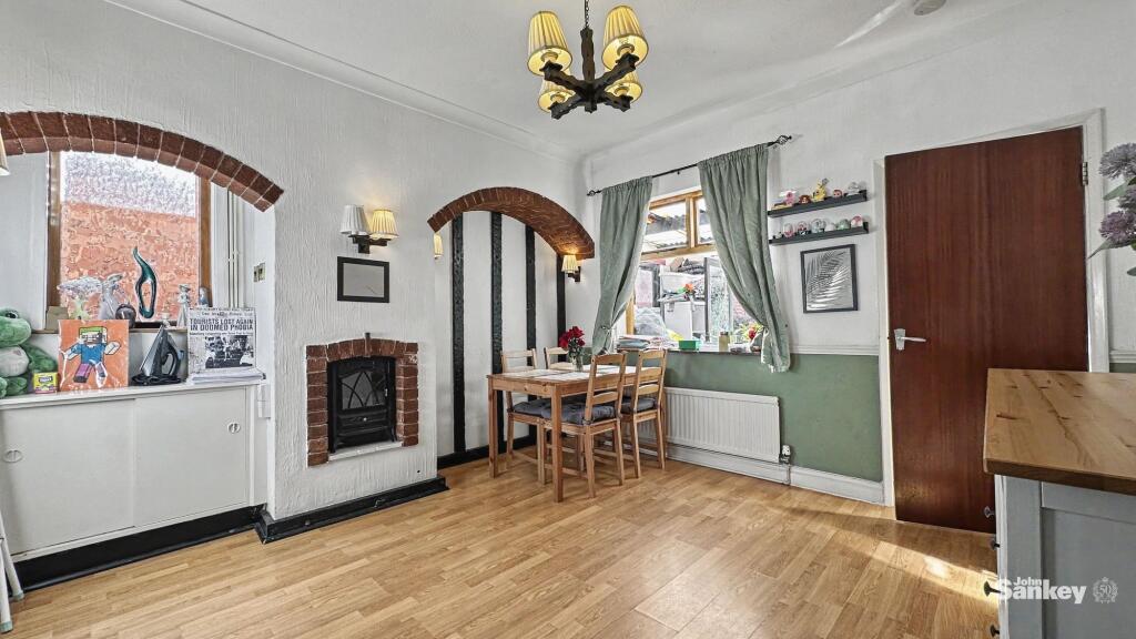 House in Nottingham - View 5