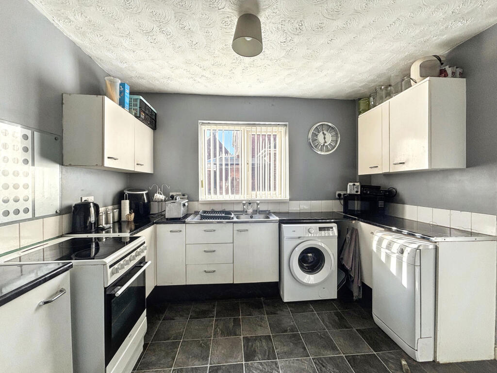 Grange Avenue, Bedlington, Northumberland, NE22 7EW photo 3