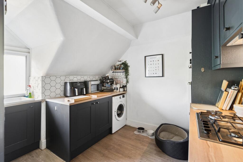 Langley Road, Watford, WD17 - View 6