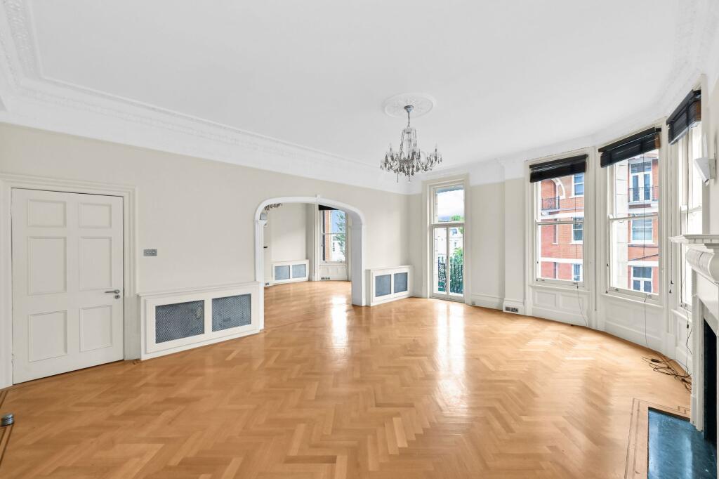 Apartment in London - View 5