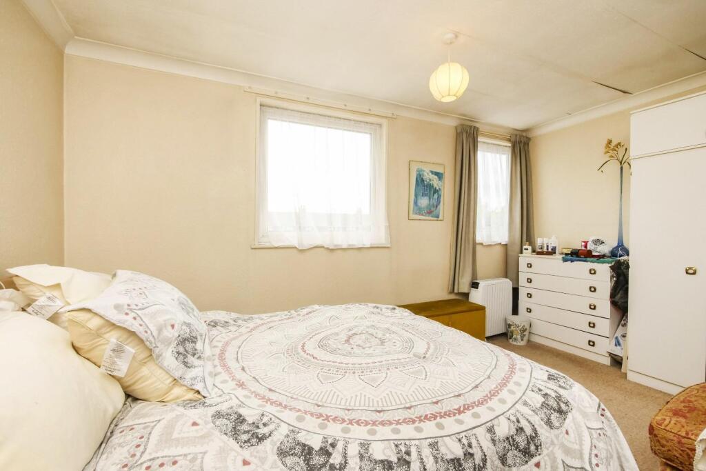 Apartment in York - More