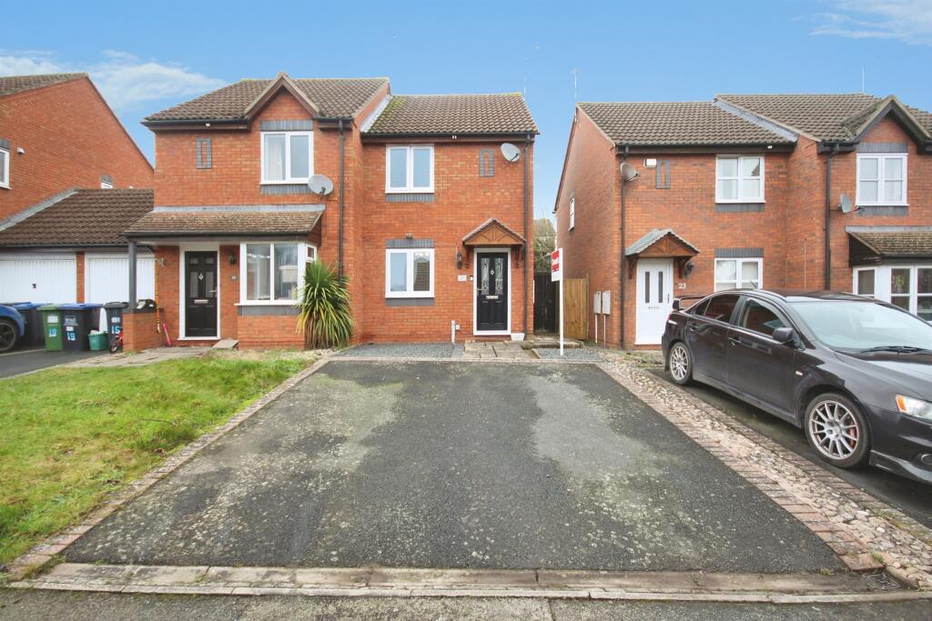 Main image of property: Pebble Island Way, Leamington Spa