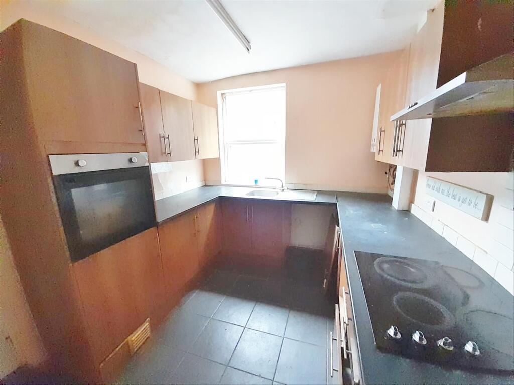 House in Lancaster - View 4