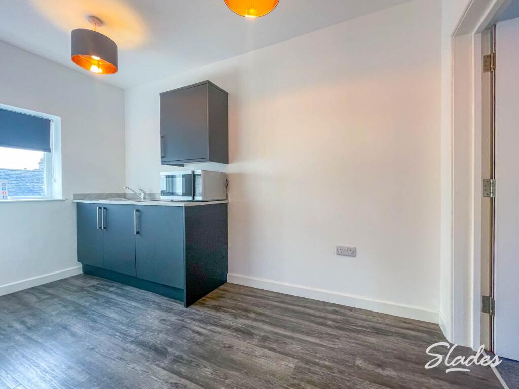 Apartment in Bournemouth - View 3