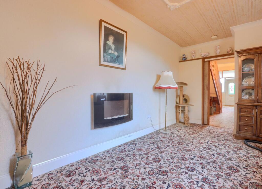 House in Stockton-on-Tees - More