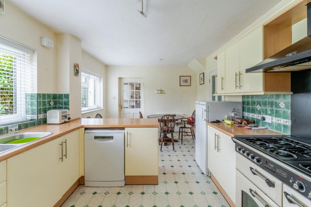 House in Bristol, Winscombe and Sandford - More