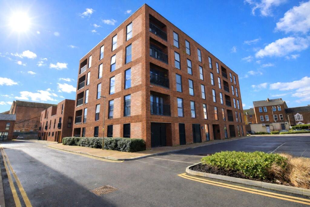 Main image of property: Friars Orchard, Gloucester, Gloucestershire, GL1