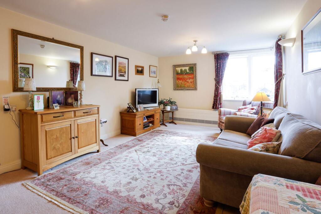 Apartment in Harrogate - View 2