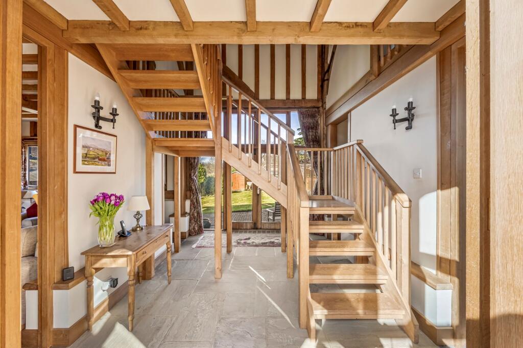 Hassocks Road, Hurstpierpoint, BN6 - View 5