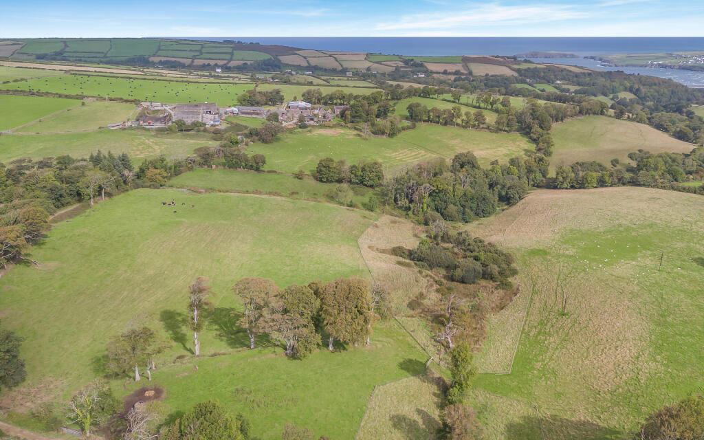 Panttirion, St Dogmaels, Pembrokeshire, SA43 3LY - View 5