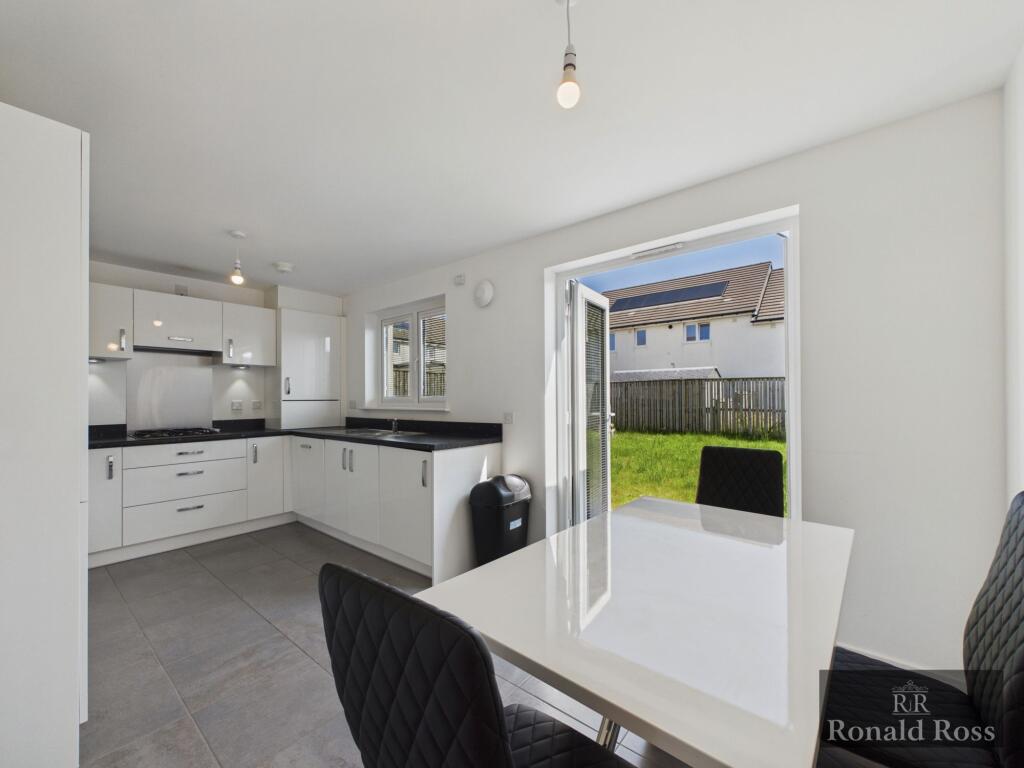 House in Newton Mearns, Maidenhill - View 4