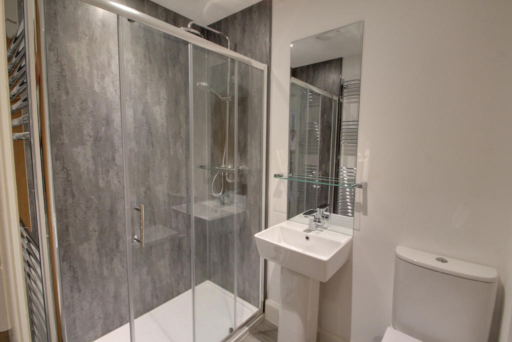 House in Leicester - View 3