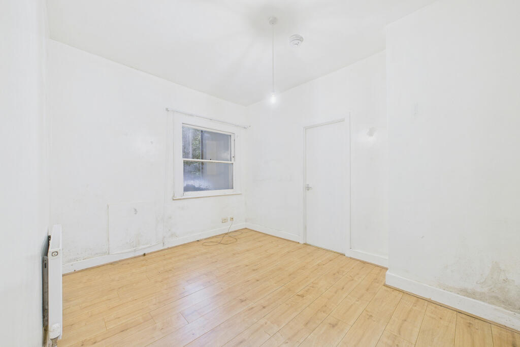 Apartment in Bath, Kingsmead - View 2