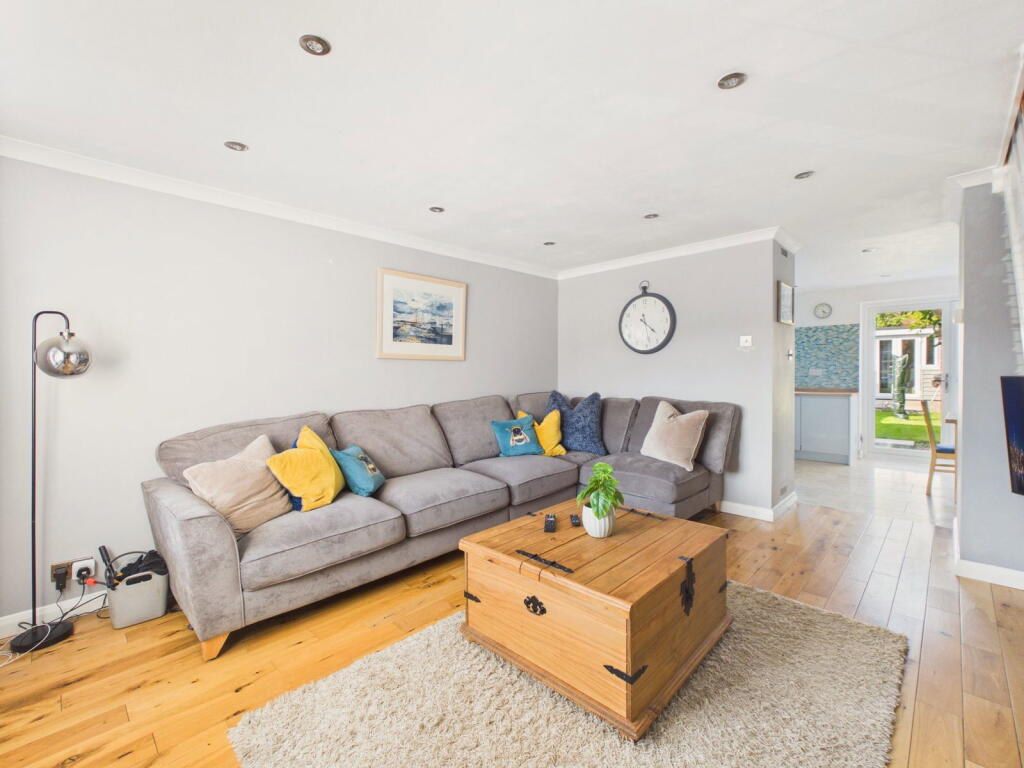 House in Horsham, West Sussex - View 5