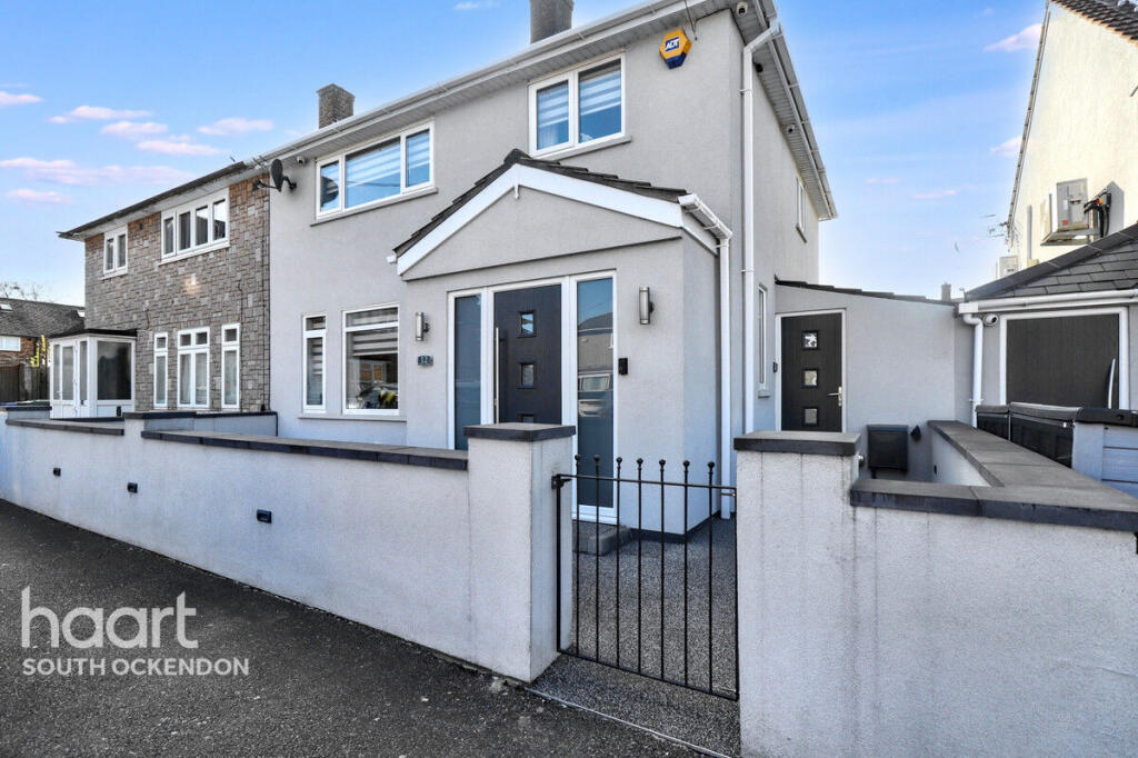 3-bed semi-detached on Swale Close, Aveley, £450,000