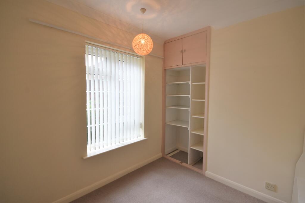 Apartment in Waverley, Fairfield, Farnham - More