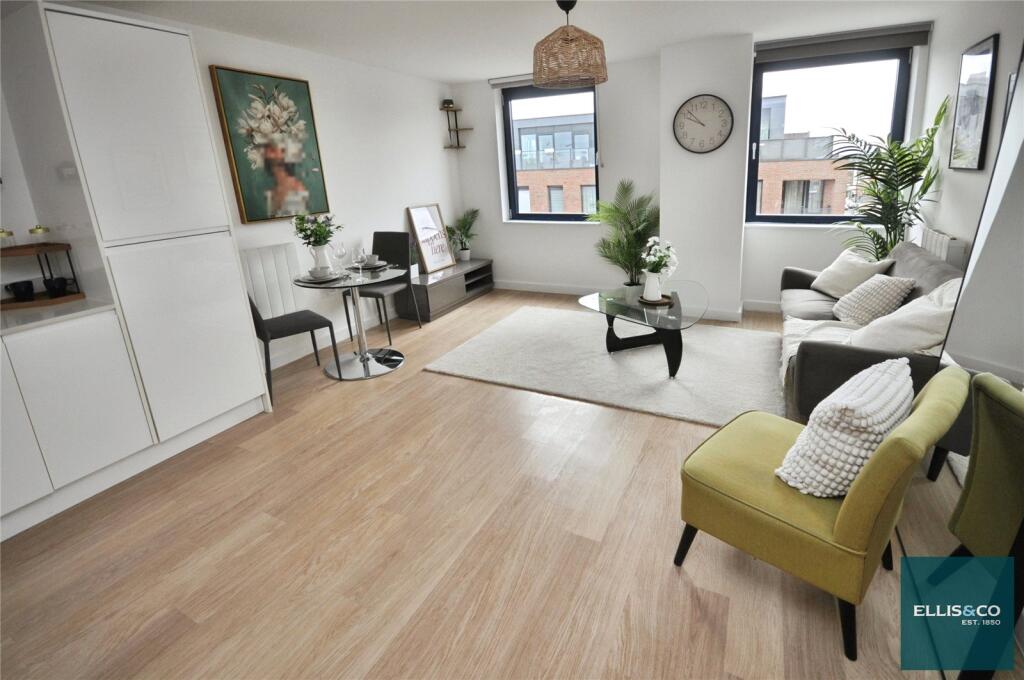 Apartment in London - View 4