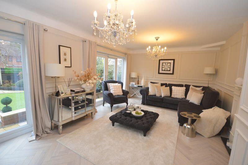 Main image of property: Cronton Park Close, Widnes