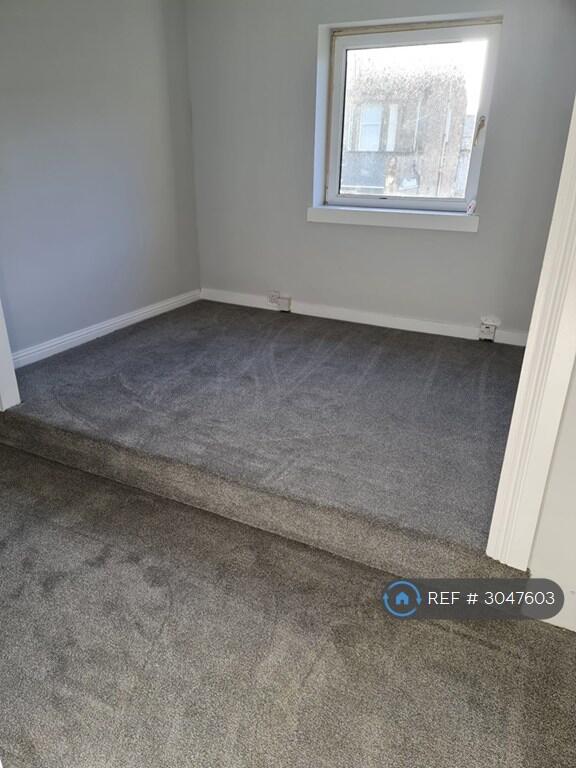 Apartment in Grangemouth, Kersiebank - More