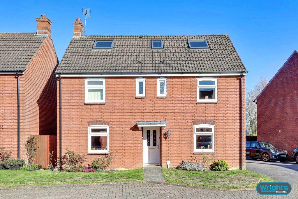 Main image of property: Cresswell Drive, Trowbridge