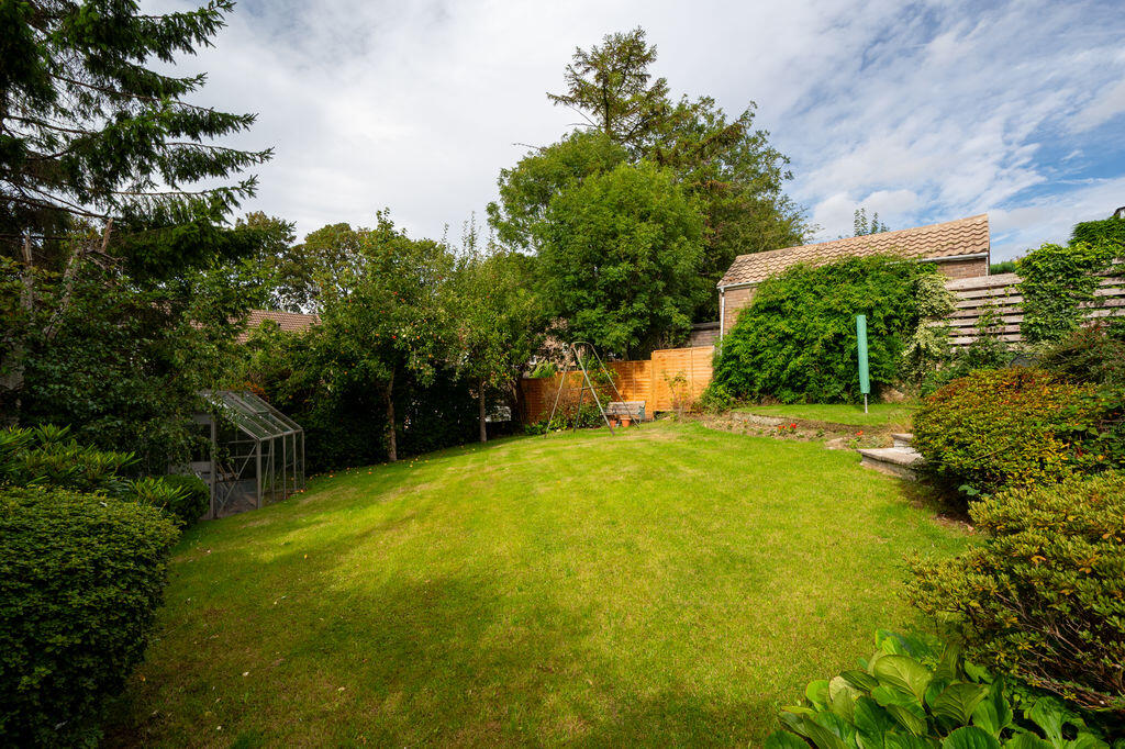 House in Sheffield, South Yorkshire - View 5