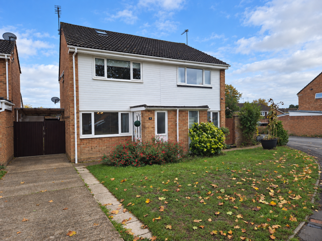 Main image of property: Snellgrove Close, Calmore, SO40 2WD