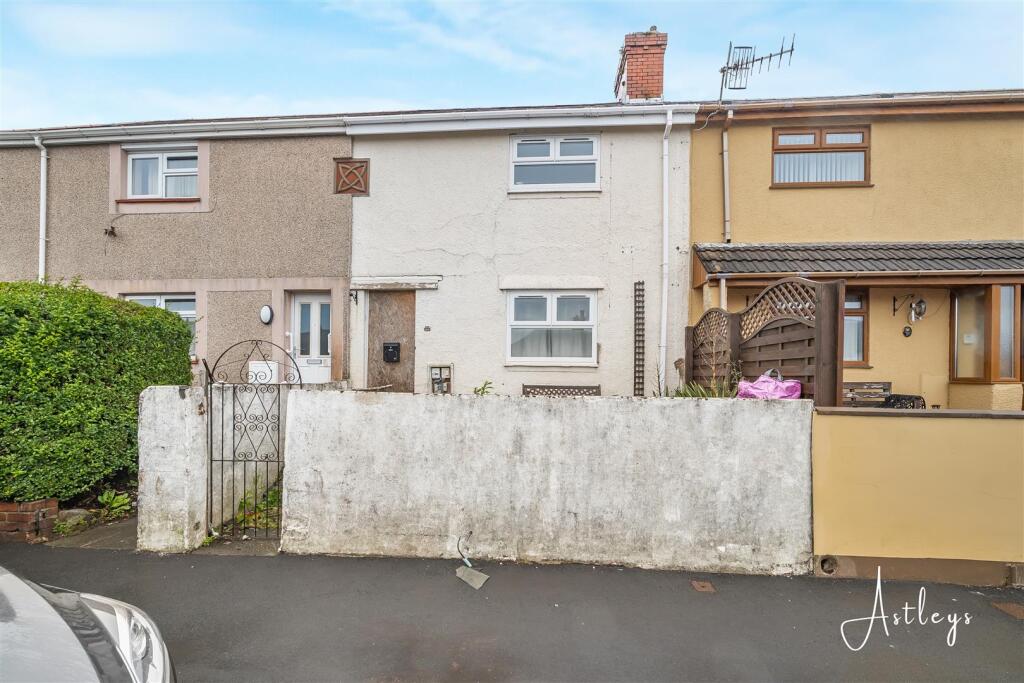 Main image of property: Islwyn Road, Mayhill, Swansea
