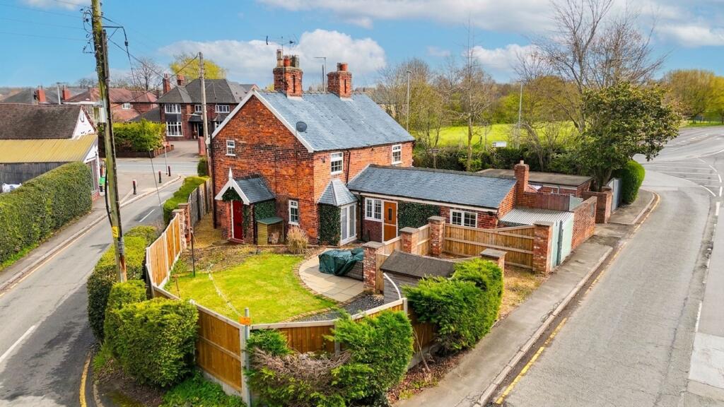 Main image of property: Main Road, Shavington, CW2