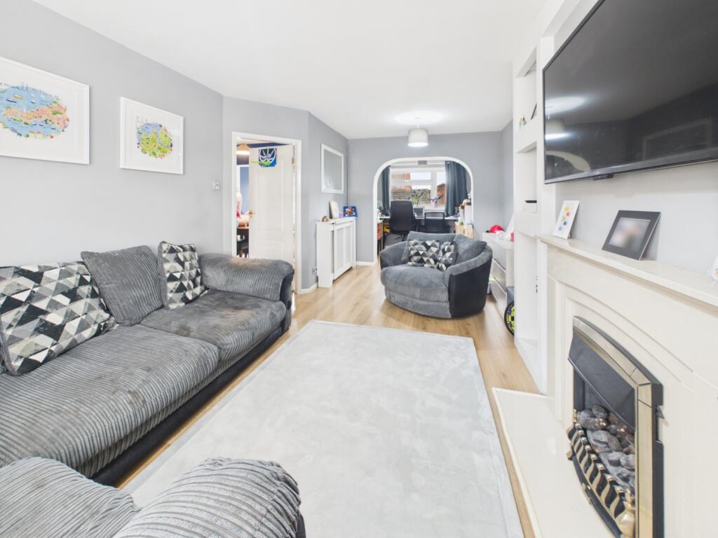 21 Farmlands Road, Bridgnorth photo 3