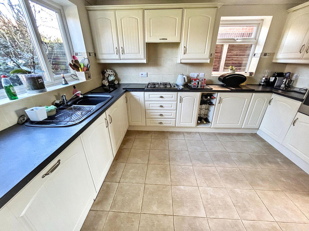 Cotman Drive, Bradwell photo 2