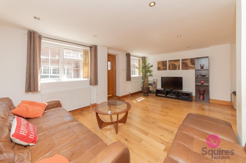 House in London - View 5