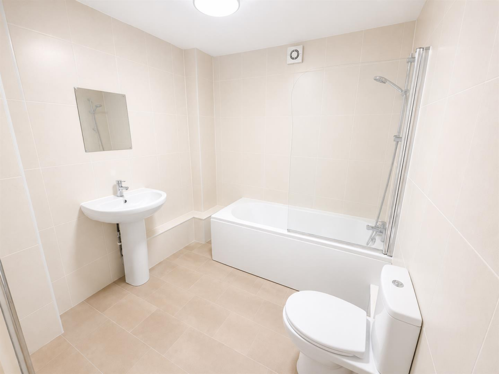 Apartment in Hove, Brunswick - View 5