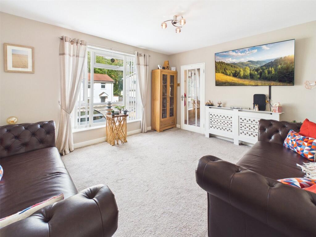 House in Plymouth - View 4