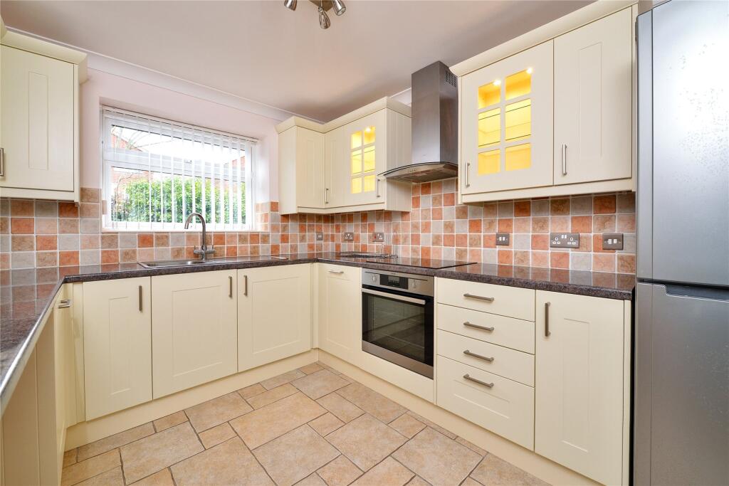 Apartment in London - View 2