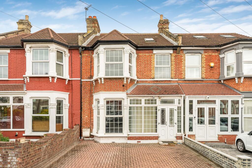 Hazeldene Road, Seven Kings IG3 photo 4