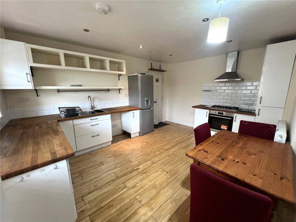 House in Exeter - View 2