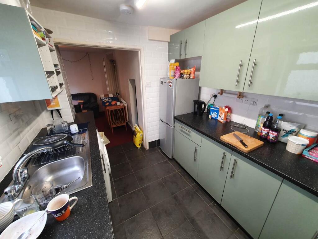 House in Cardiff, Maindy, Cathays - View 5