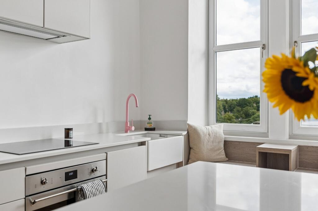 Apartment in Glasgow - View 5