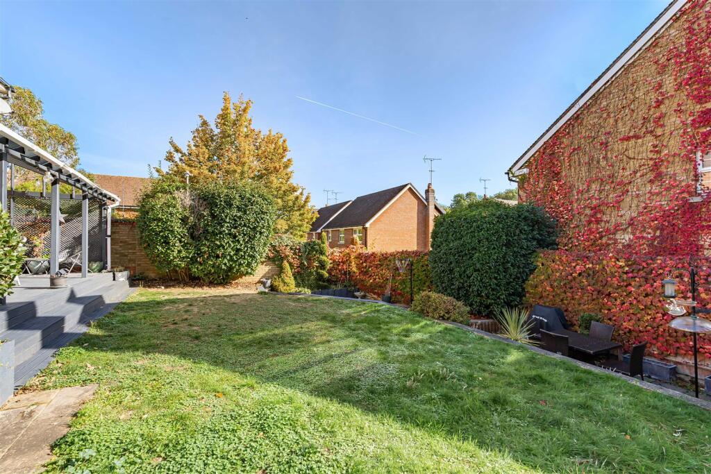 House in St Albans - View 4