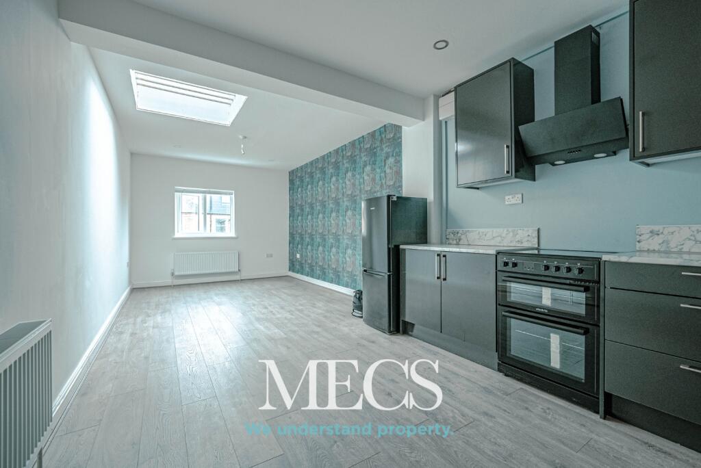 Main image of property: Flat 6 612a Bearwood Road, Smethwick, West Midlands, B66 4BW