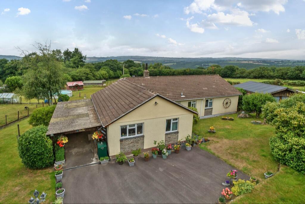 Main image of property: Cox Park, Gunnislake