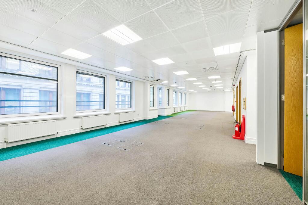 Daniel Watney Throgmorton Ave London UK EC2N 2JJ 8 1.jpg