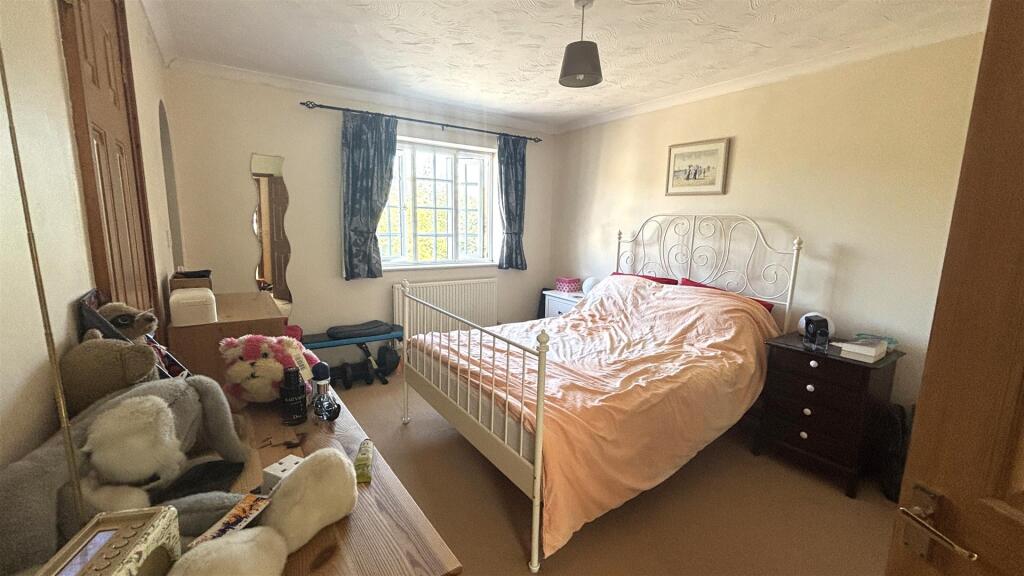 House in Weston-super-Mare, Locking Castle - View 5