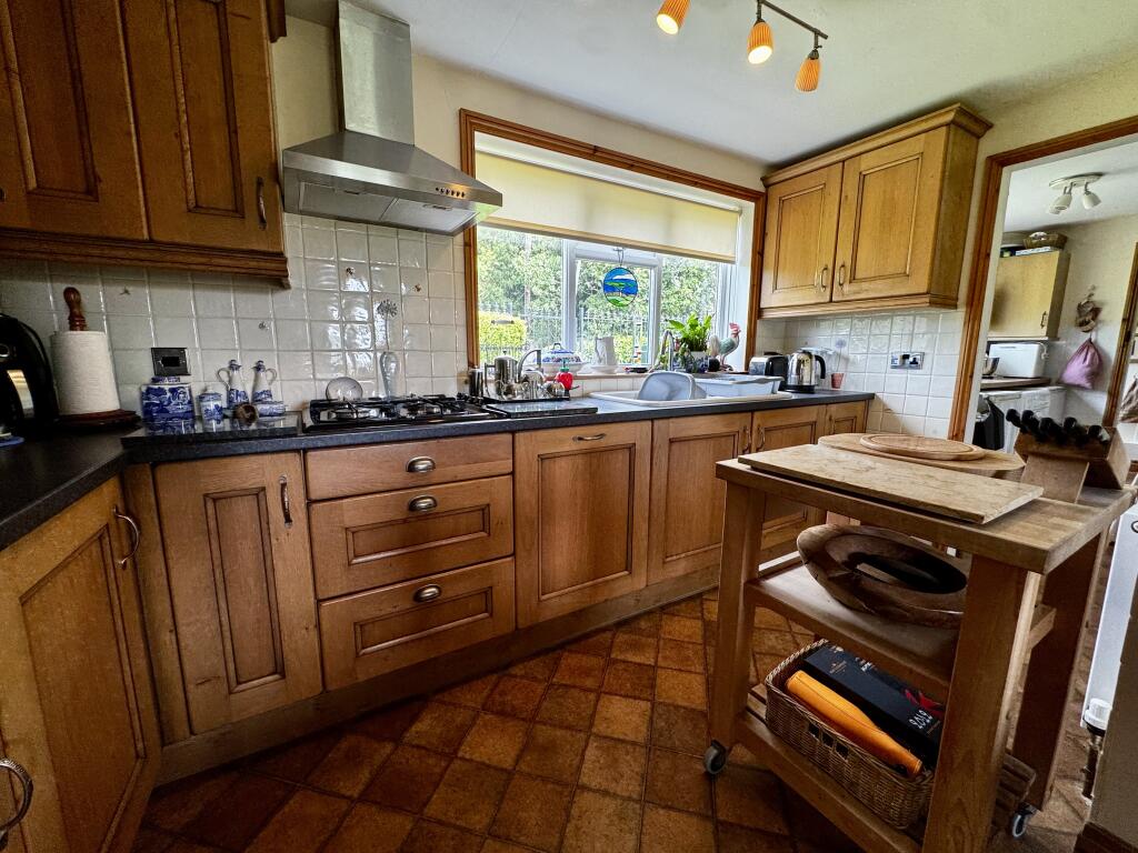 House in Lincoln - View 4