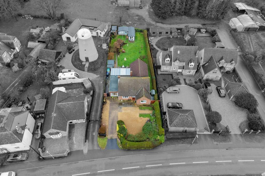 Main image of property: Hemingford Grey, Huntingdon, Cambridgeshire, PE28