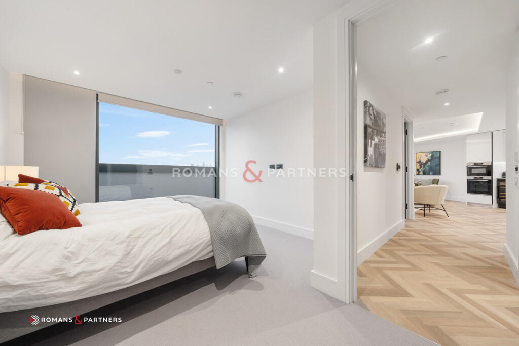Apartment in London - View 5