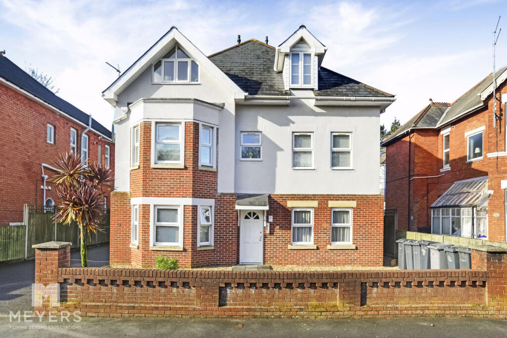 Main image of property: Alumhurst Road, Bournemouth, BH4 8