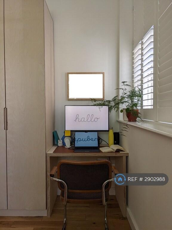 2 bedroom semi-detached house for rent