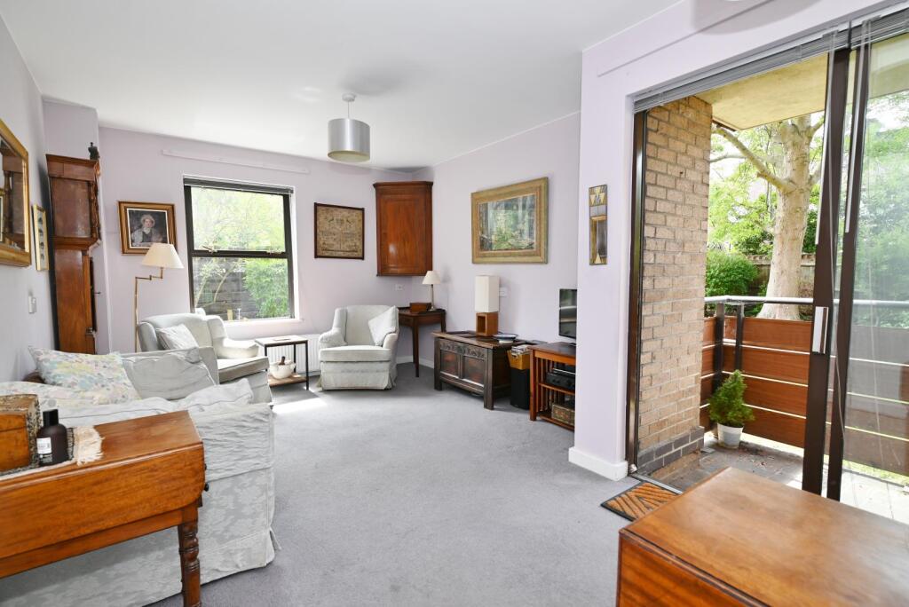 Field Lane, Teddington photo 2