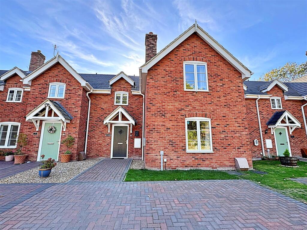 Main image of property: Great Coates Road, Great Coates, Grimsby, N.E. Lincs, DN37 9NS